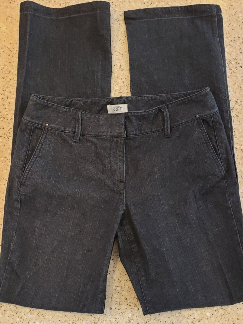 Ann Taylor Loft Black Jeans. Size 6L.